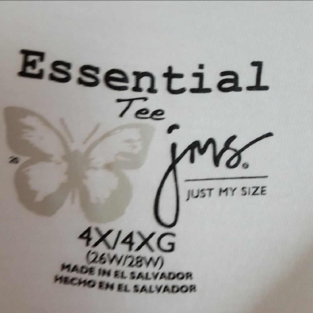 NWOT Woman's White Tee Size 4X - Picture 3 of 4